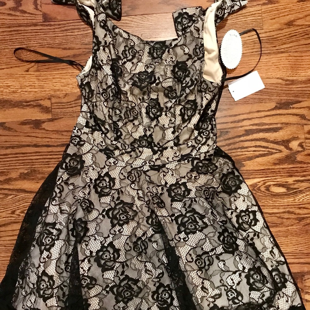 Way-In Party Dress